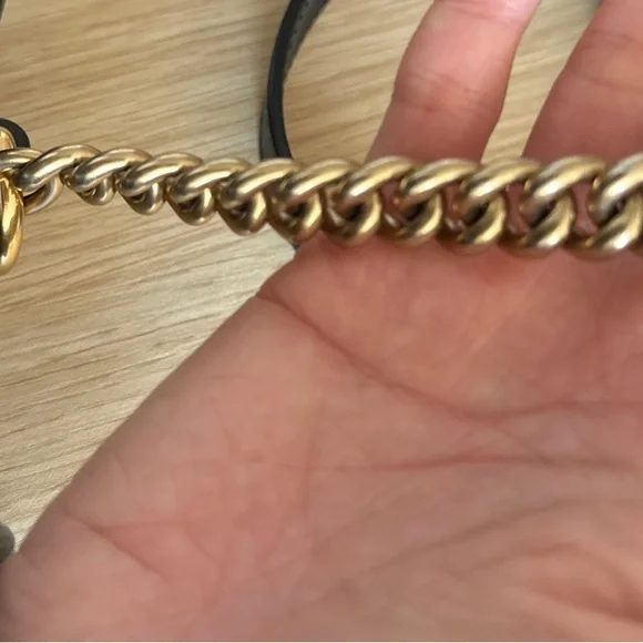 Gucci GG Marmont Black Crossbody - Picture 5 of 5